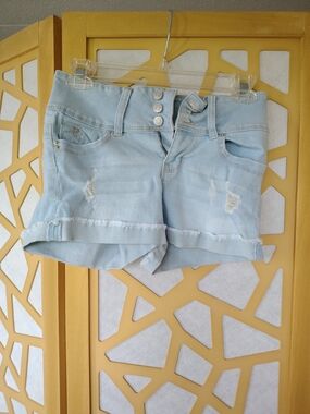 Light Wash Distressed Women's Denim Shorts